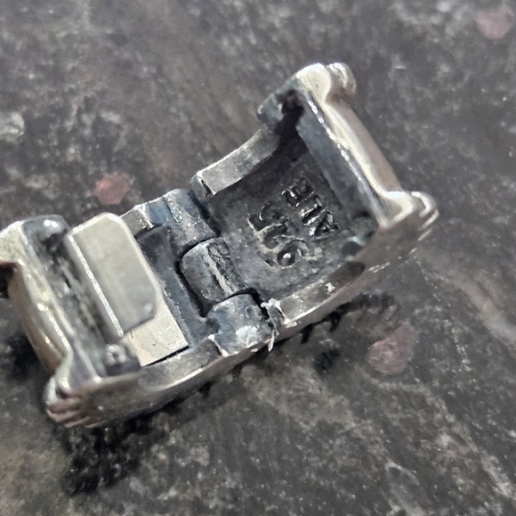 PANDORA Beveled Clip No. 790267 - Picture 3 of 3